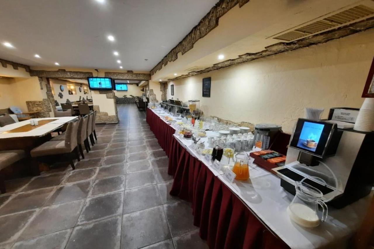 Optima Kropyvnytskyi Hotel エクステリア 写真