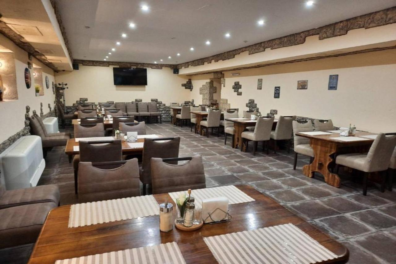 Optima Kropyvnytskyi Hotel エクステリア 写真