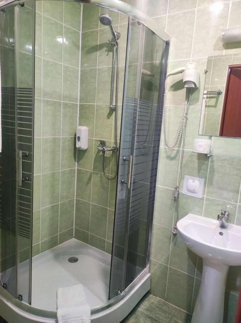 Optima Kropyvnytskyi Hotel エクステリア 写真