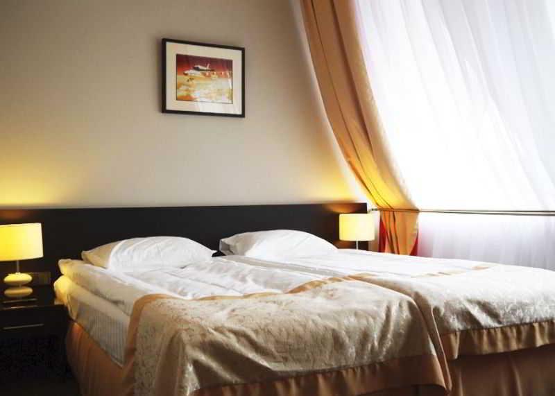 Optima Kropyvnytskyi Hotel エクステリア 写真